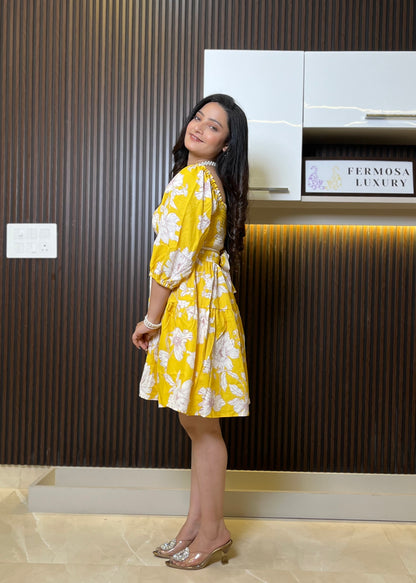 Sunshine charm dress